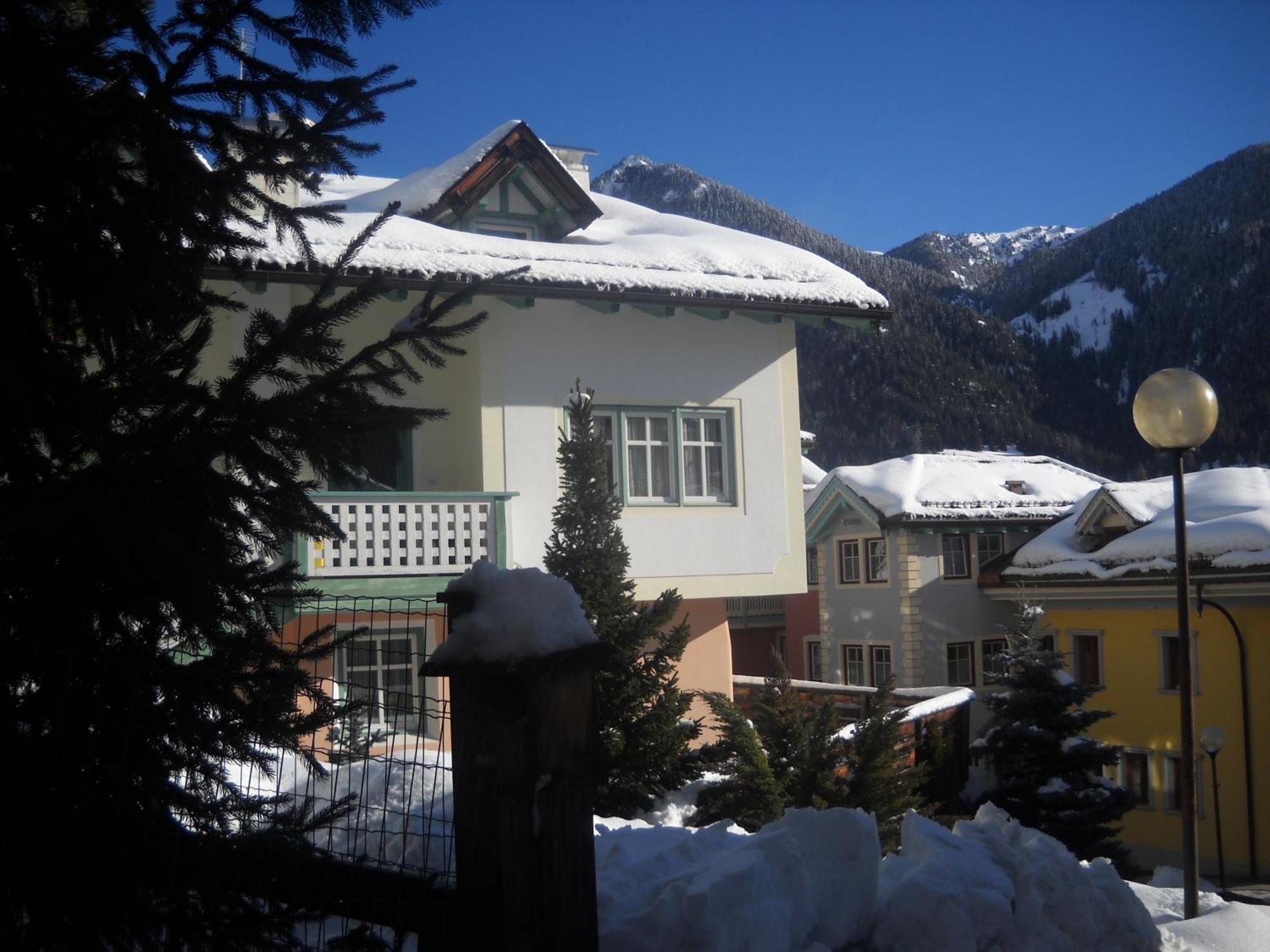 Casa Al Mesdi Apartment Pozza di Fassa Cameră foto