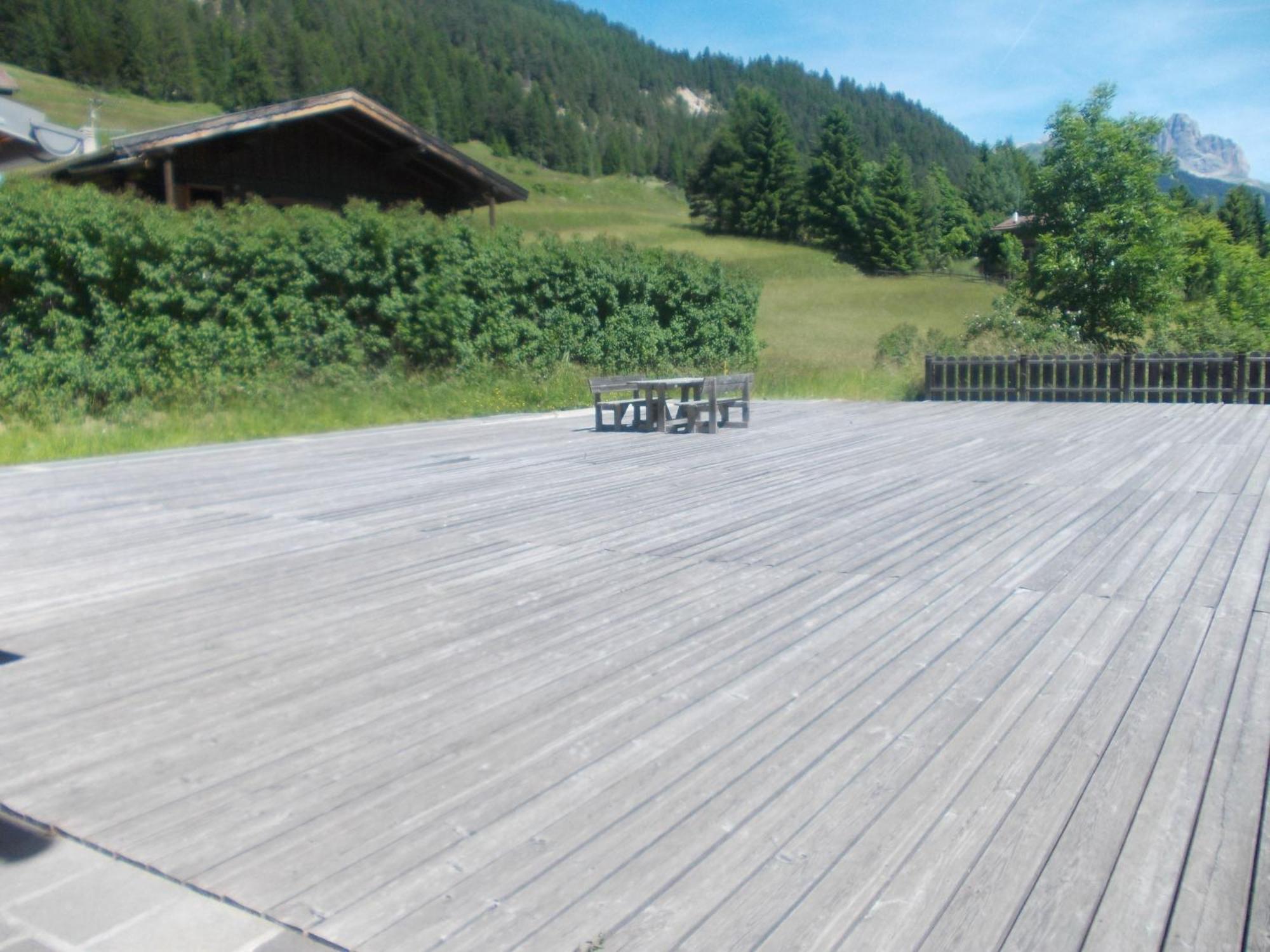 Casa Al Mesdi Apartment Pozza di Fassa Exterior foto